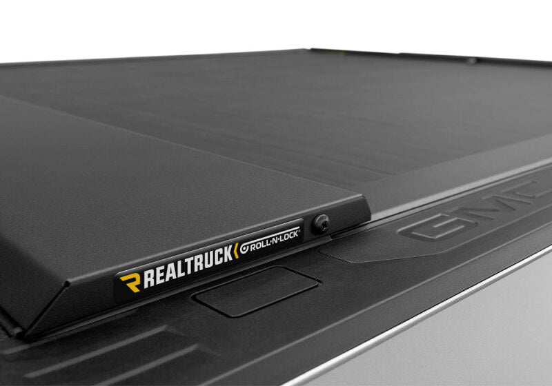 Roll-N-Lock 2019 Chevrolet Silverado 1500 60.5in Bed M-Series Retractable Tonneau Cover